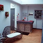 Chic'o Rail Hotel 2*