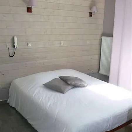 Chic'o Rail Szálloda 2*