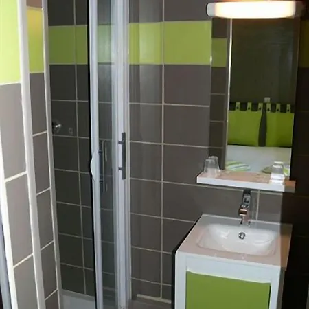 Chic'o Rail Hotel 2*