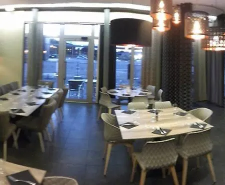 Hotel Chic'o Rail 2*